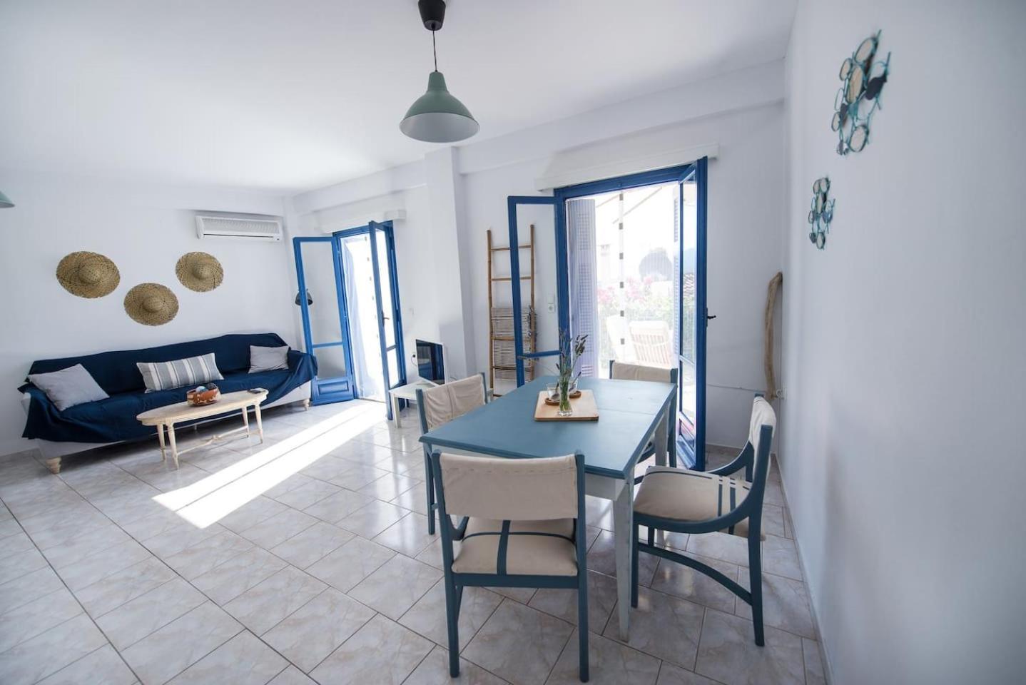 Aquarella-Stylish Veranda Apartment In Centre Of Poros Town Buitenkant foto