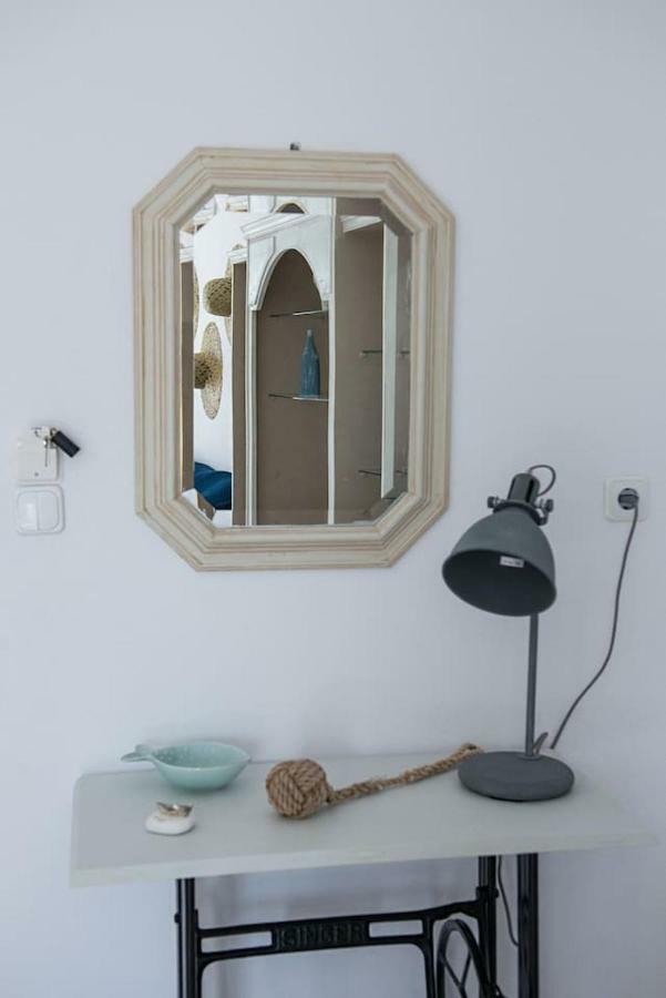 Aquarella-Stylish Veranda Apartment In Centre Of Poros Town Buitenkant foto