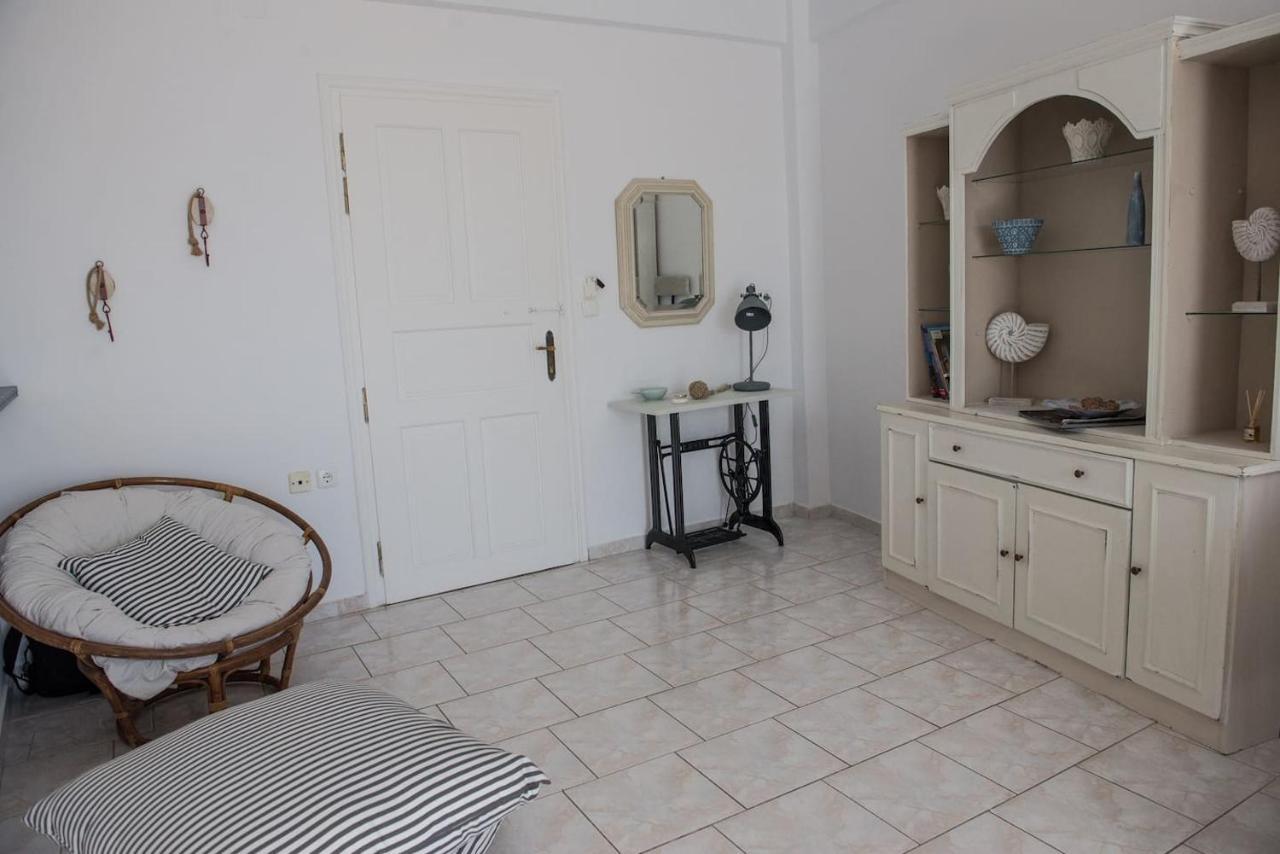 Aquarella-Stylish Veranda Apartment In Centre Of Poros Town Buitenkant foto